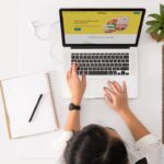 photo-1661956600684-97d3a4320e45